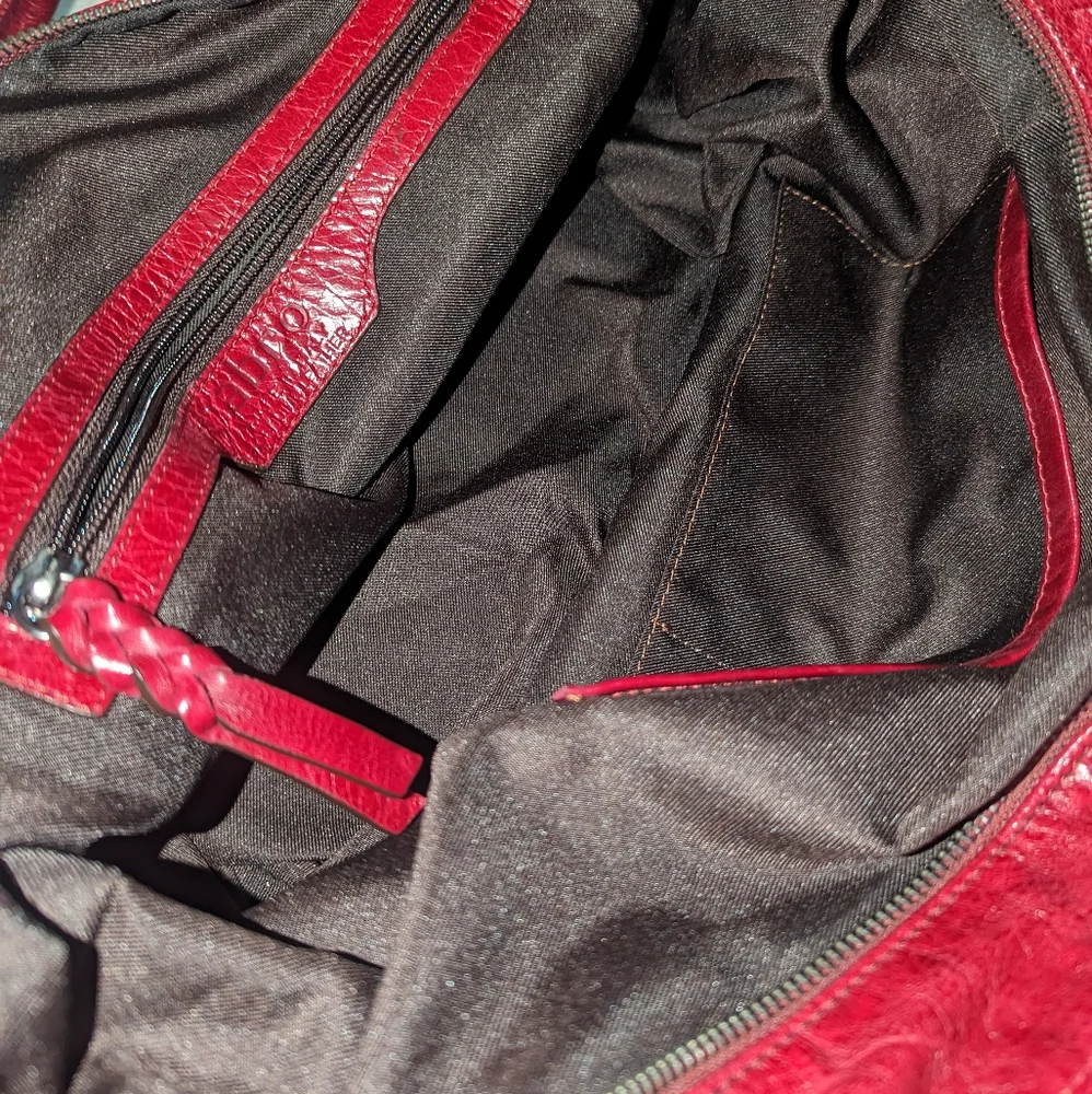 Abro burgundy red leather pleated details hobo bag.